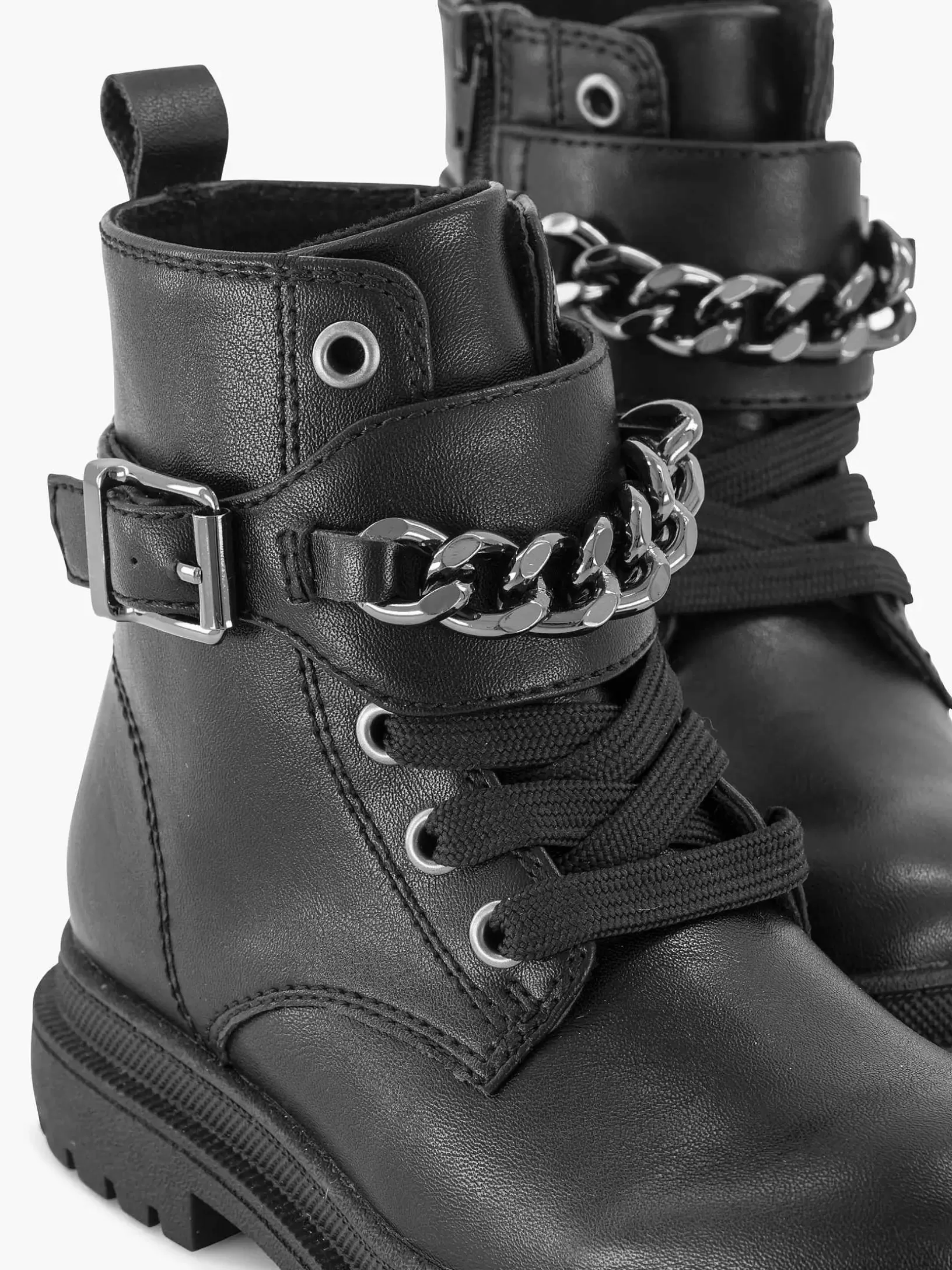 Jungenschuhe | Oxmox Dekorative Halskette Mit Schwarzem Spitzenstiefel, Wegen Beschwerden Offline (Laura)